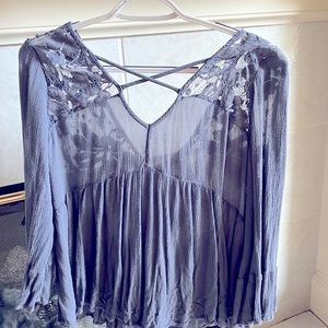 American Eagle Flowy Navy Shirt
